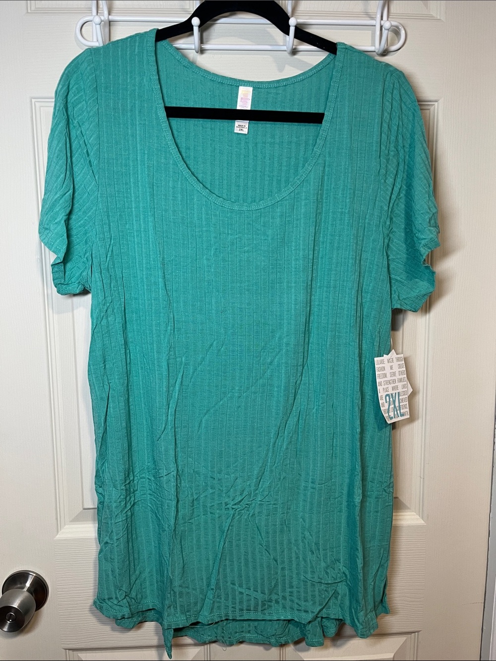 LuLaRoe Scoop Neck Short Sleeve Tee - Teal